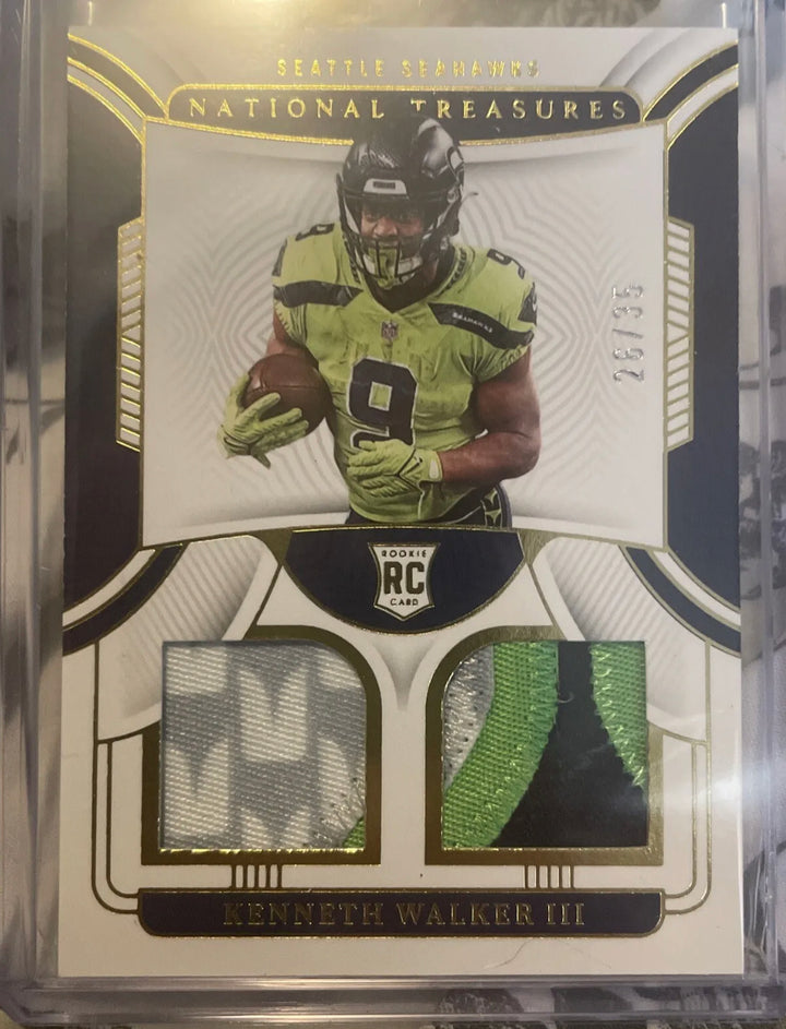 Kenneth Walker National Treasures /35 3 Color Patch Rookie Seahawks No. Rdm-kwa