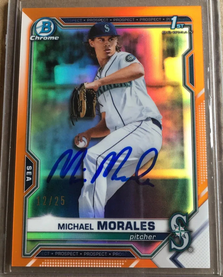 Signed 2021 Bowman Chrome 1st Michael Morales /25 Autographed Auto