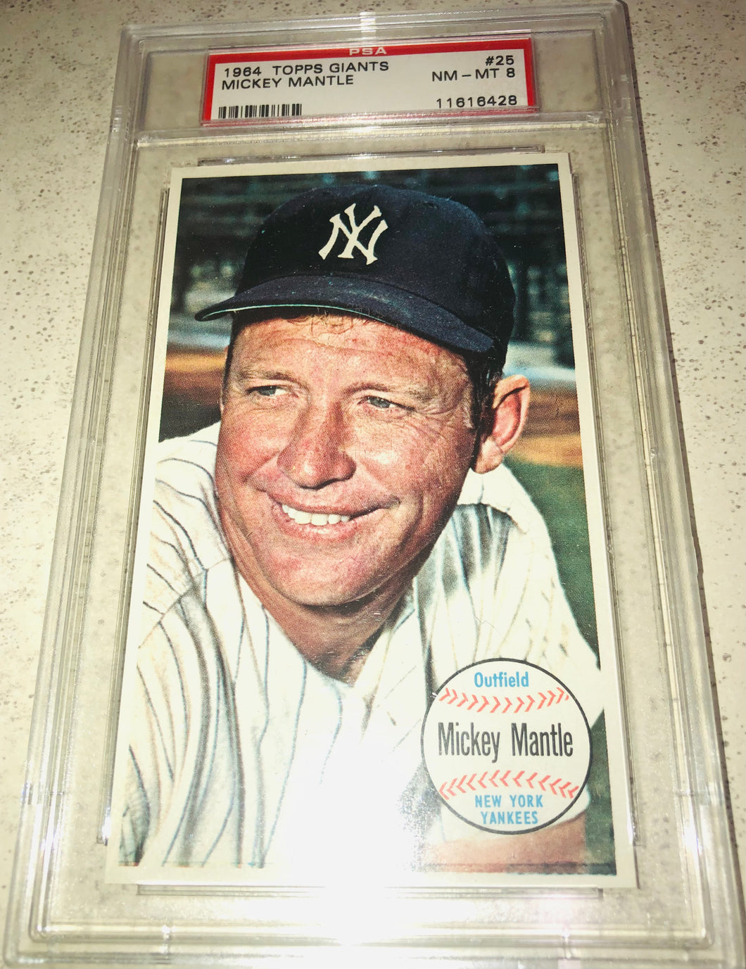 1964 Topps Mickey Mantle PSA8