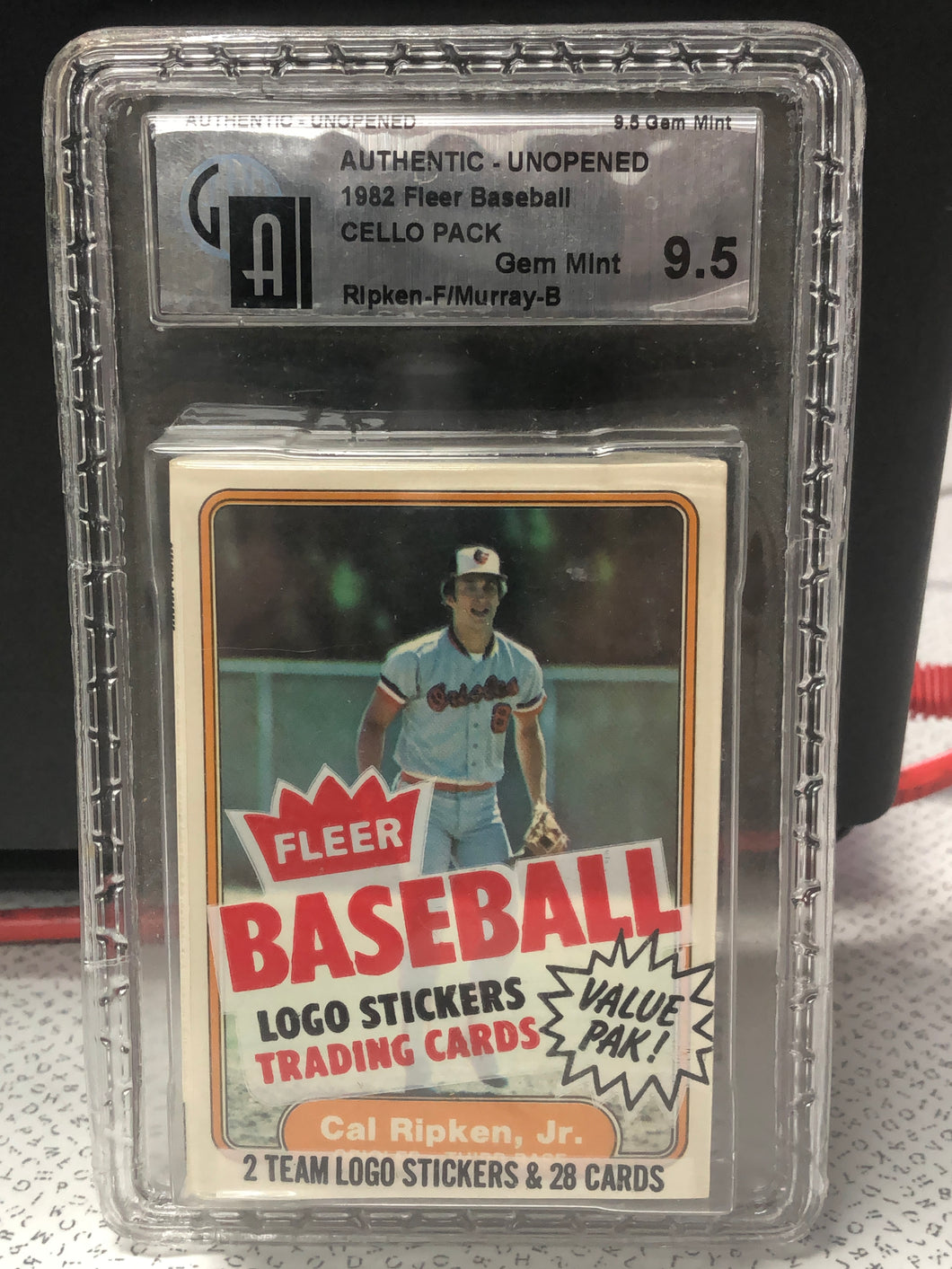 1982 Fleer Cello Pack Ripken RC Top Gai 9.5