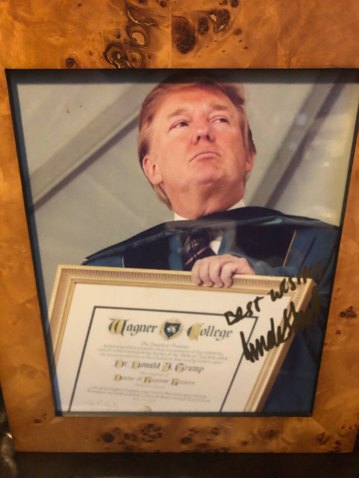 President Donald Trump Signed College Picture Rare 8x10 Framed