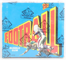 Load image into Gallery viewer, 1972 Topps Football 1st Series Wax Box (BBCE)
