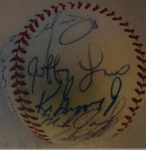 Load image into Gallery viewer, 1989 Mariners Team Signed Baseball Griffey R PSA
