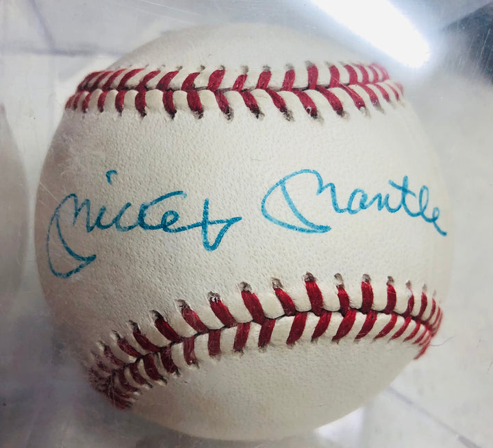 Mickey Mantle Signed Baseball Guaranteed Authentic WPK