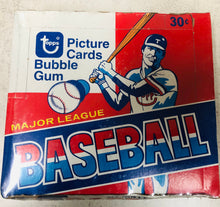 Load image into Gallery viewer, 1978 Topps Baseball Cello Box BBCE Authenticated
