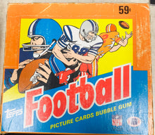 Load image into Gallery viewer, 1985 Topps Football Cello Box BBCE Authenticated
